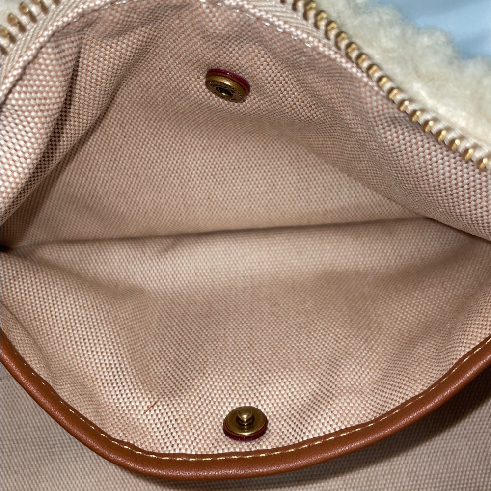 NWT Coach ‘Juliet’ Shearling 25 Shoulder Bag - Picture 12 of 13